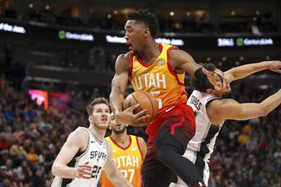 Spurs_Jazz_Basketball