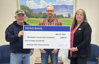 Zions Bank makes $500 donation to Montpelier Community Foundation